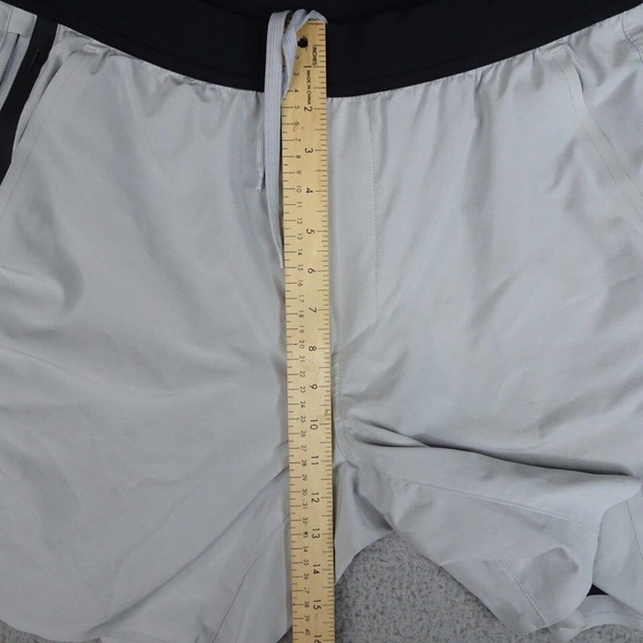 Ten Thousand Interval Short With Liner 9" Medium Light Grey Athleisure - Picture 8 of 11